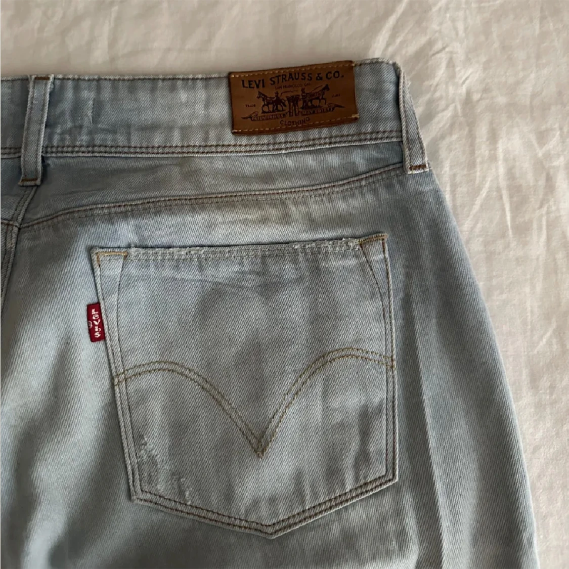Lågmidjade levis bootcut jeans - 91