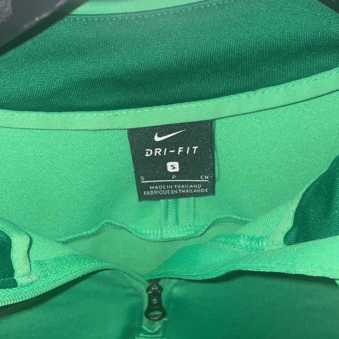 Nike träningströja   - 90