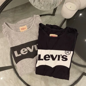 Levis t-shirts - Storlek 14 men passar xxs/xs