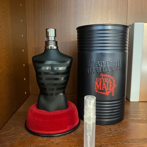 JPG Ultra Male  - Säljer sample från JPG Ultra Male. 3ml. Mycket populär och omtyckt parfym 