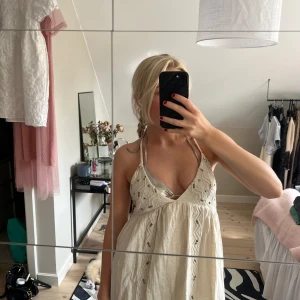 Strand/sommarklänning - Jättefin klänning som är nästintill nyskick💞⭐️