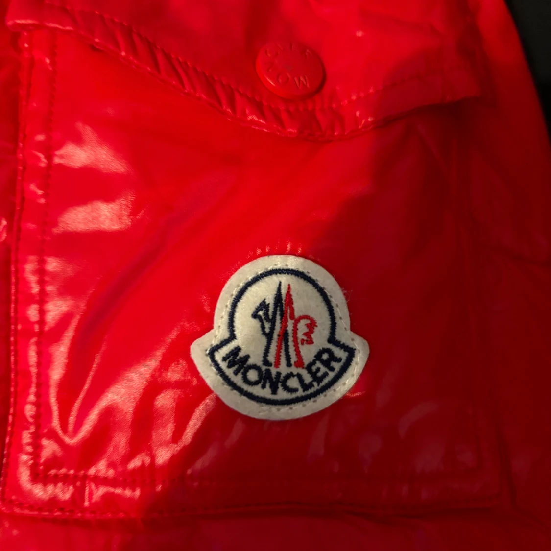 Moncler jacka röd - 90
