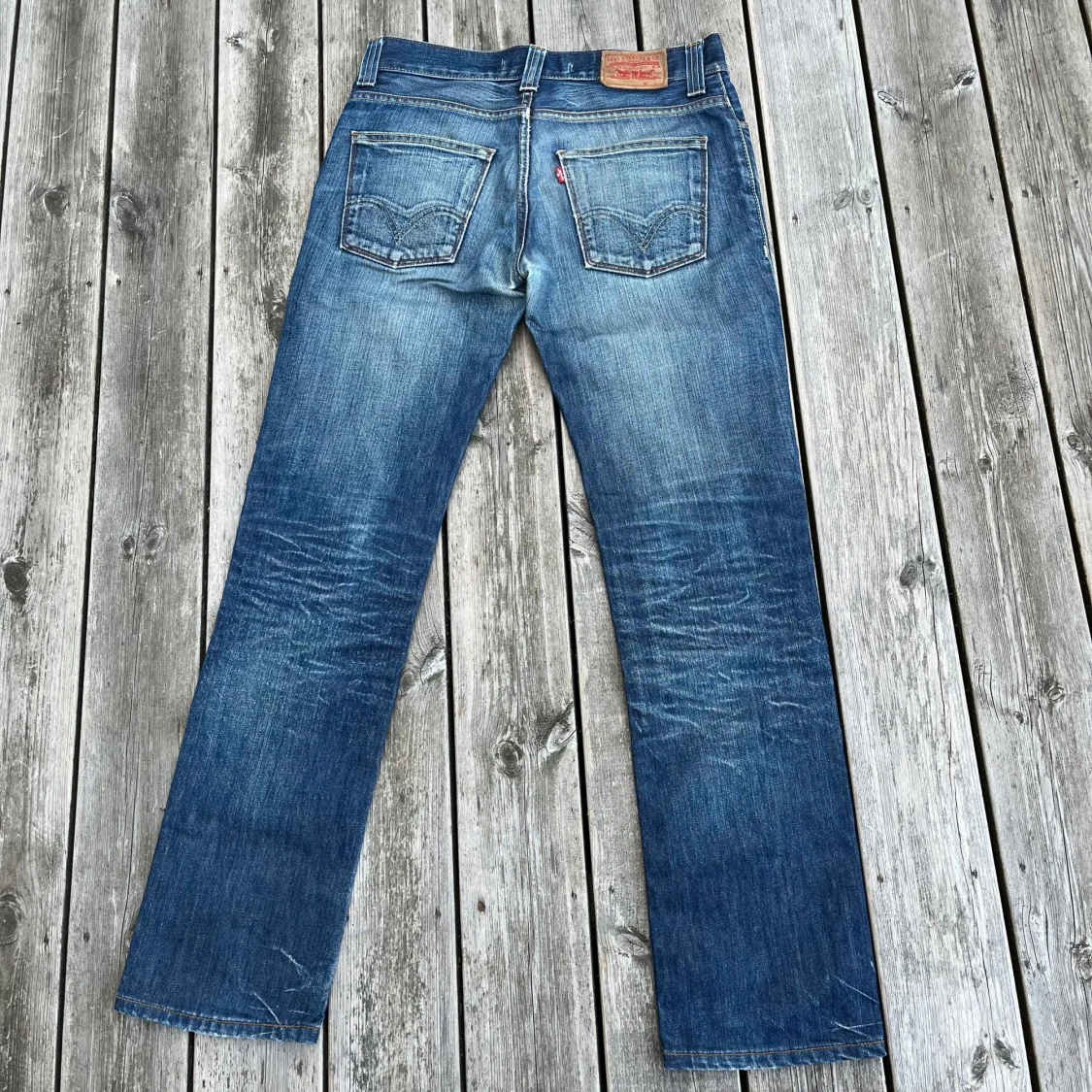 Levis Jeans - 90