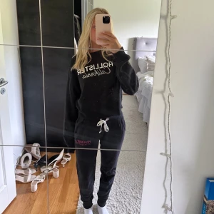 Hollister set💕 - Mjukis set från Hollister💕båda för 250 eller en del för 150kr:) skriv för prisförslag eller frågor