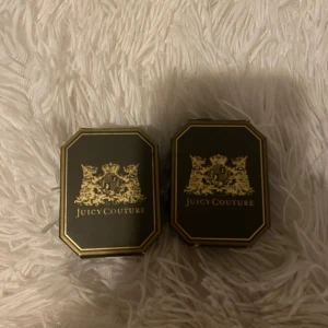 Juicy örhänge och halsband  - Jätte fin juicy örhänge 