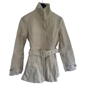 Isabell Kristensen Jacka - Jacka från Isabell Kristensen❤️❤️ Gör ont i mig att behöva sälja men den är för liten😭 