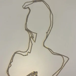 Enkel guldkedja - Lång halskedja guld färg  