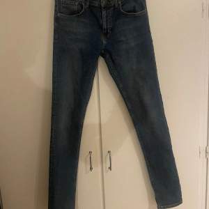 Snygga J.Lindberg jeans, ej använda mycket | storlek 33/34 | pris kan såklart diskuteras!🤗