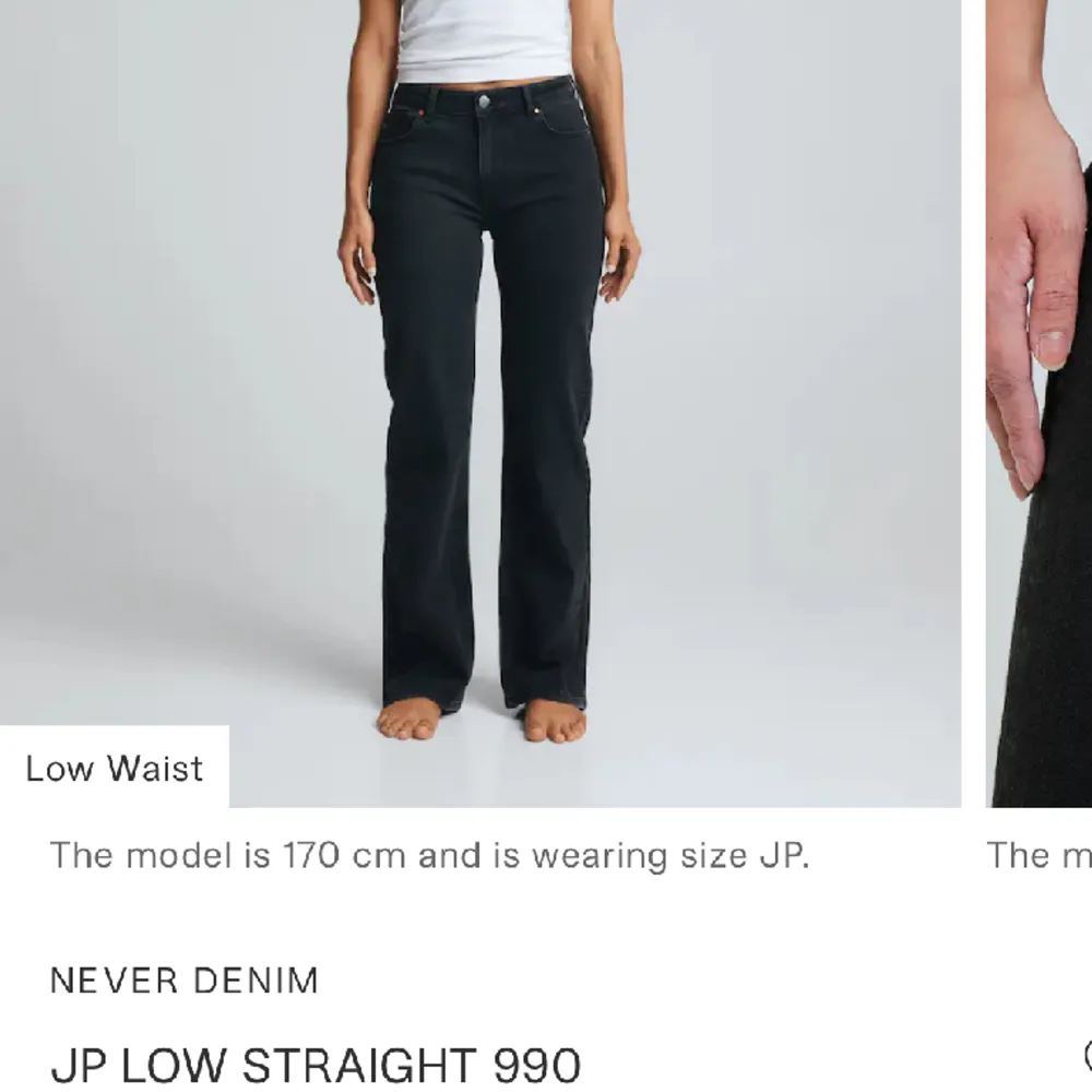 low waist jeans ifrån bikbok i storlek 25/32 använda ett fåtal gånger så i väldigt fint skick! . Jeans & Byxor.