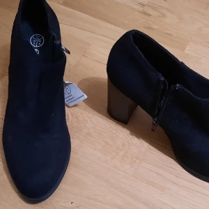 Stövletter  - Oanvänd 