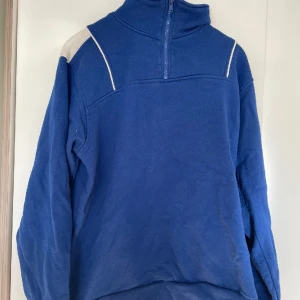 Vintage sweatshirt  - Snygg vintage sweatshirt 🙏