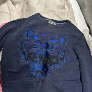 Kenzo tröja - Kenzo tröja storlek xs- S