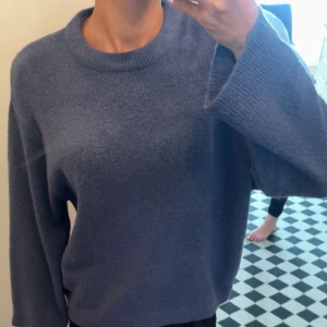 Stickad tröja - Super fin tröja som använts fåtal gånger☺️💗