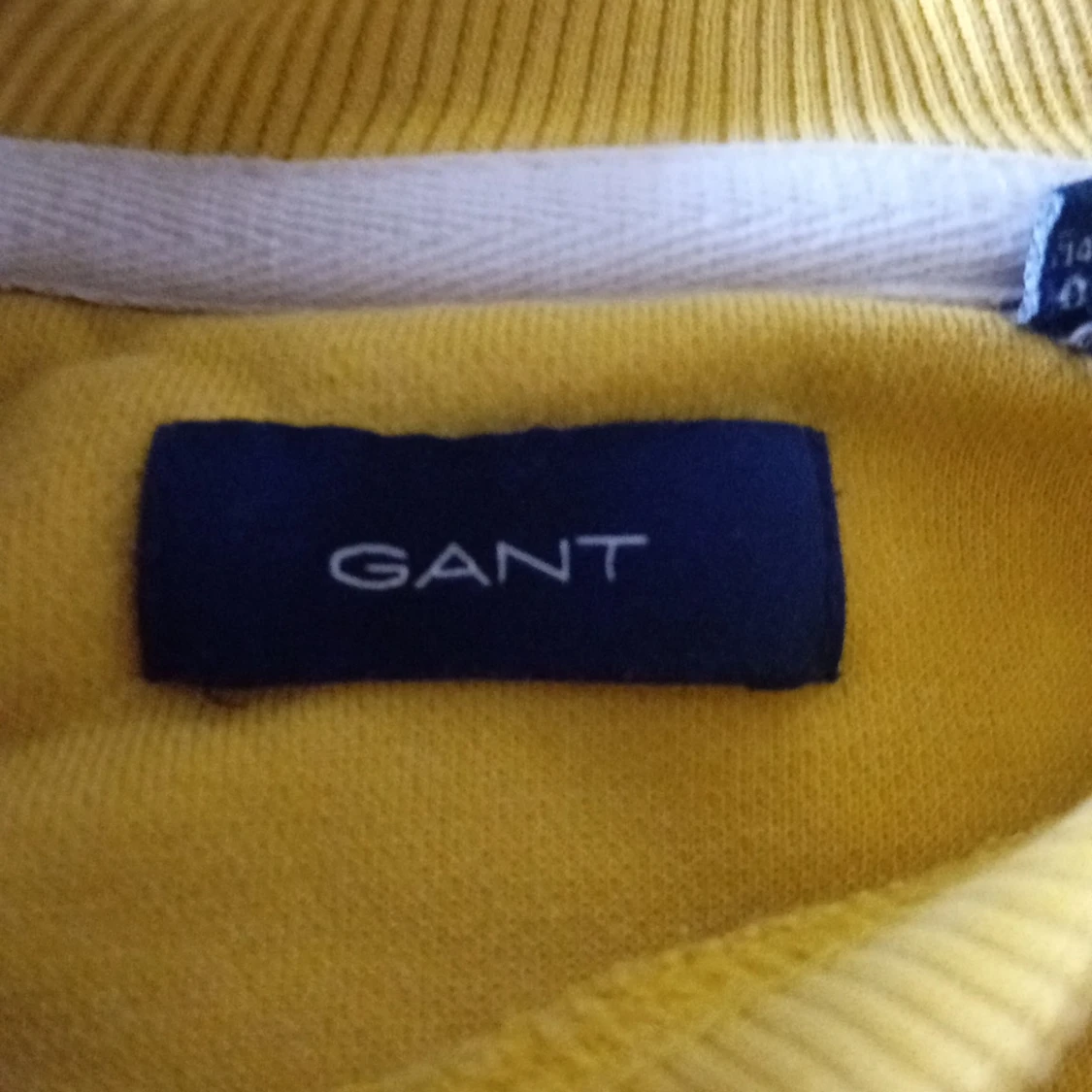 Gul gant hoodie - 92