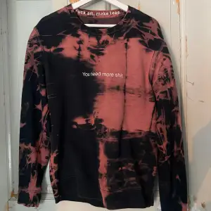 Crewneck från danska Fuck art make tees 