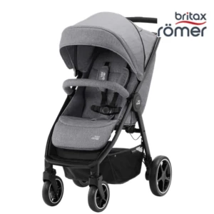 Barnvagn - Britax römer barnvagn | Vagnen har använts för 8 månader och är fortfarande på bra skick | Vagnens vikt: 10 kg | Maxvikt barnet: 22 kg | Maxvikt i varukorgen: 4 kg | nya pris: 2225 | Skriv om ni har frågor eller vill ha mer bilder!🤗🤗