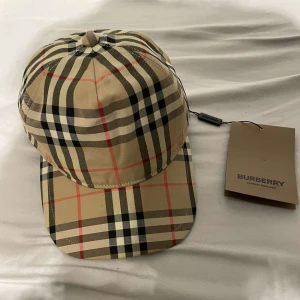 Burberry keps - Helt ny burberry keps
