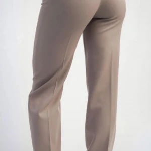 Madlady Hazel  - Som nya! Endast testad under ngr timmar. 