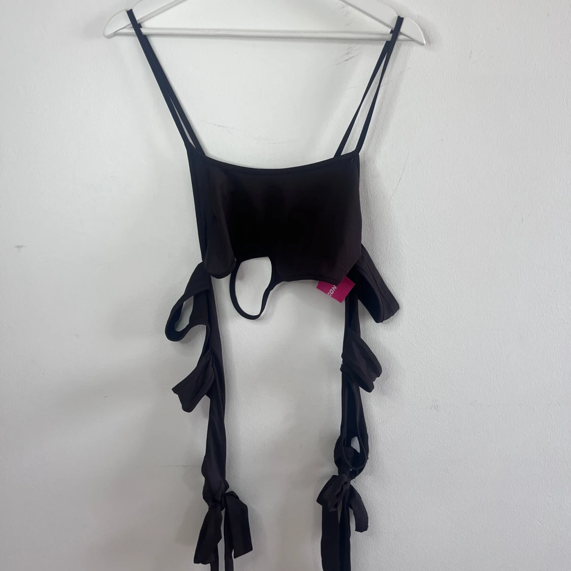 brun linne med coola armar