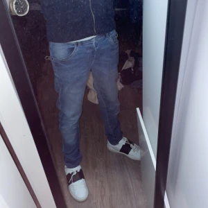 Lab jeans  - Bra skick är 174 på bilderna va inte rädda för och skriva👖