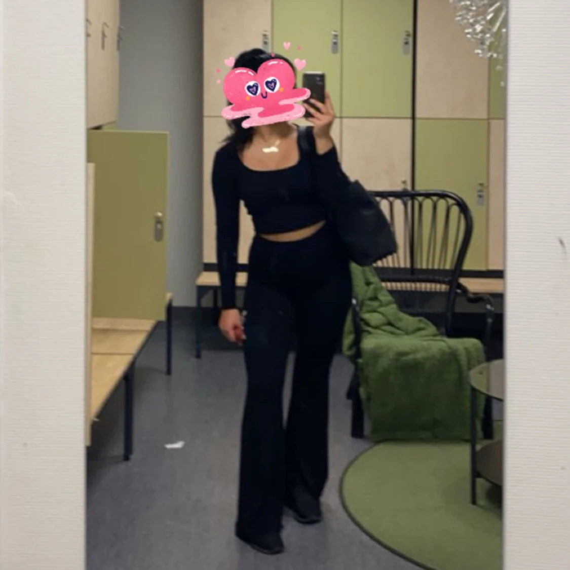 Svart baströja  - 91