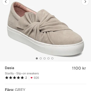 DASIA sneakers  - Jätte fina DASIA sneakers i bra skick! Använda max 3 gånger och är i storlek 38✨ nypris 1100kr