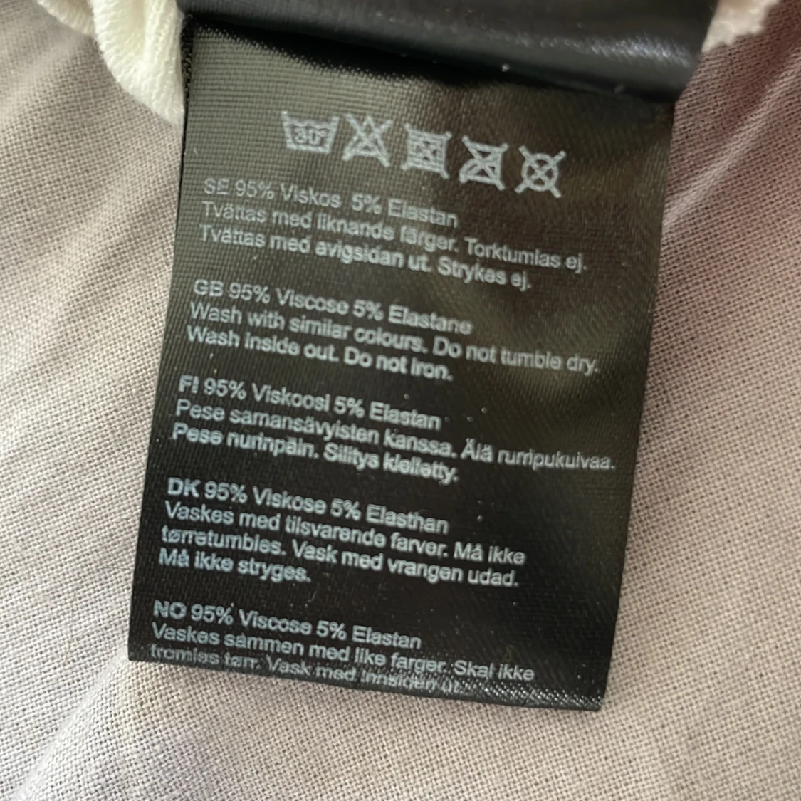 Långärmad vit tröja - 92