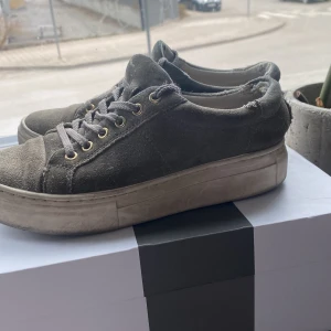 Vagabond  - Säljer mina vagabonds i storlek 36,5 men passar även om du har 37 38. Tvättar vid köp.