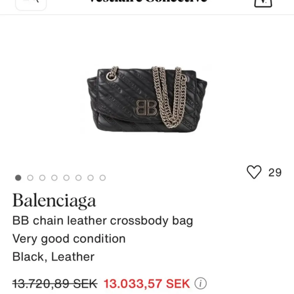 BB chain leather crossbody bag med silverdetaljer från Balenciaga Sparsamt använd. Väskor.