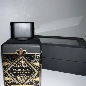Badee al oud lattafa  - En replika av Initio oud of grestness Ny pris 500kr