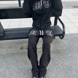 TUTTOLENTE SET - säljer min clean ass Tuttolente dress gamla versionen (första versionen av svarta tracksuiten) 🇪🇺*BARA HOODIE KVAR*
