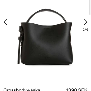 Arket väska - Arket väska i nyskick🩷