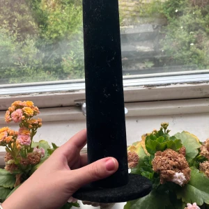 Ställ för scrunchies/hårklämmor - Fint skick, lite luddig bara men det går bort 😊