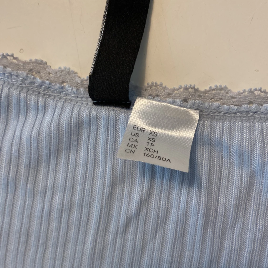 Jätte fin långarmad tröja från hm - 90