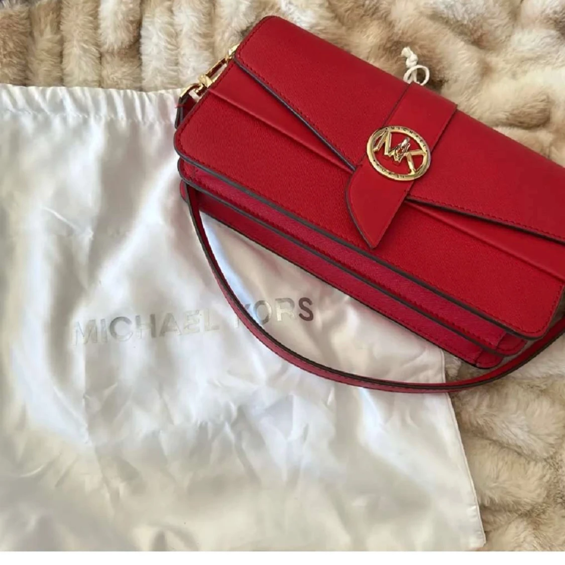 MICHAEL KORS väska  - 91