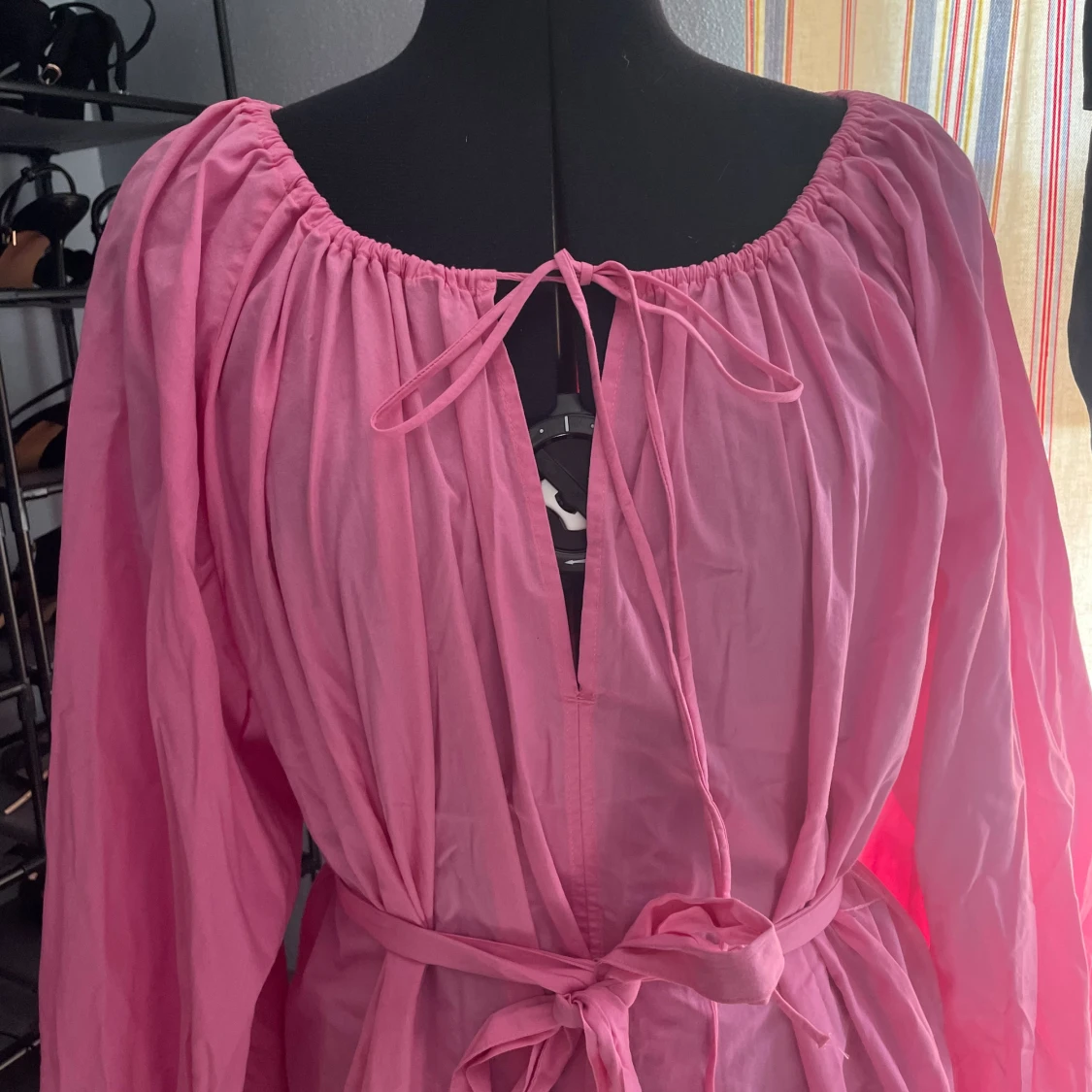 Gullig sommarklänning - 91