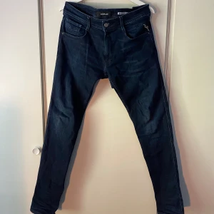 Replay Anbass Jeans - 31/32 Mörkblå  Inga märken eller fläckar. Köpt på MQ