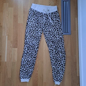 Mjukisbyxor  - Passar xxs-s 