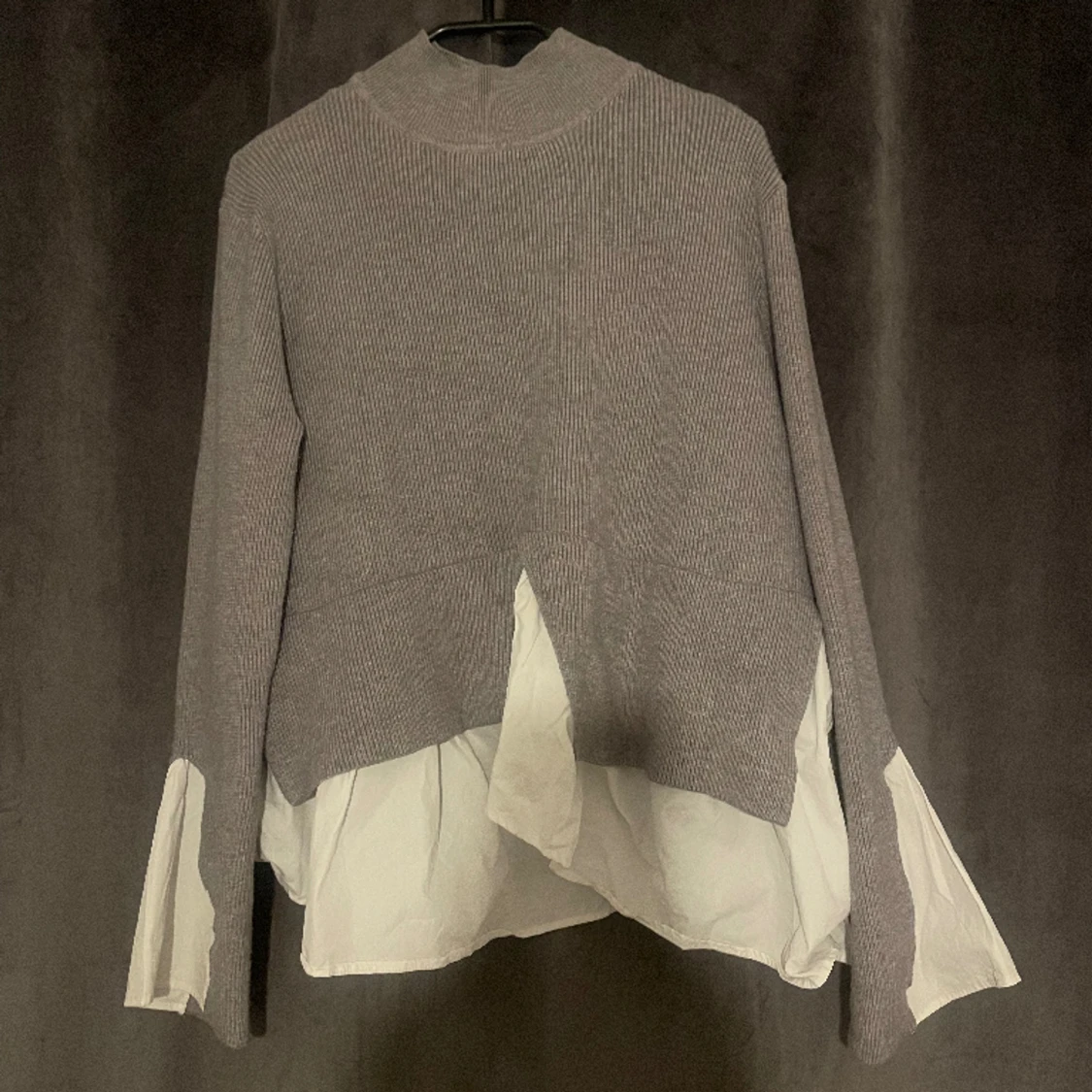 Sticka tröja med en skjorta under - 90