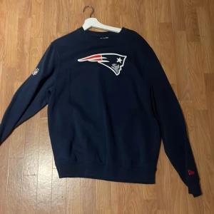 New era sweatshirt - New era nfl patroits sweatshirt