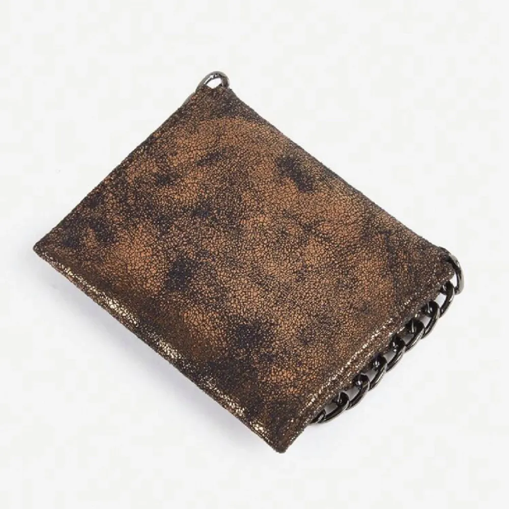 En utav våra populära ”Bella” plånbok i färgen svart🤎. Accessoarer.