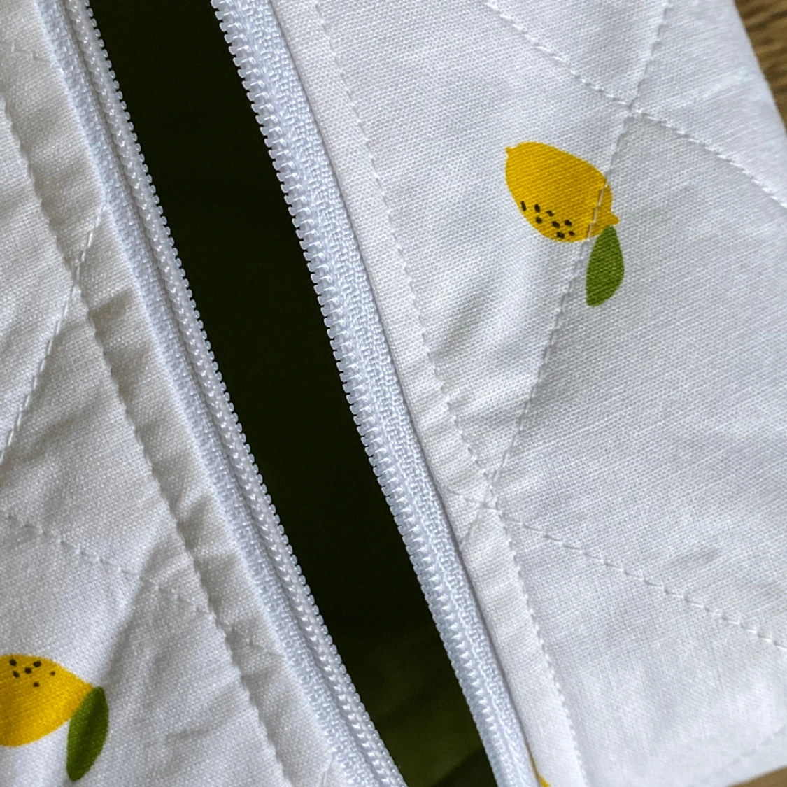 Necessär med citrontryck - 90