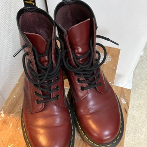 Dr Martens  - Känger i bra skick 