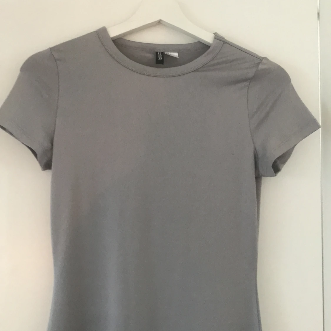 En klänning som är i nyskick. Storlek S - 90