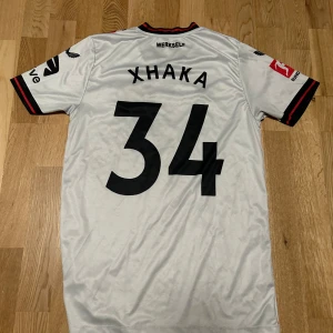 Fotbollströja - Fotbollströja säljs i storlek S, liten i storlek.  I bra skick. 