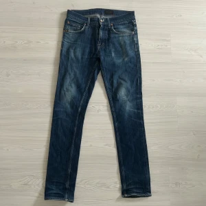 Tiger of sweden jeans - Tja säljer nu ett par tiger of sweden jeans i storlek W29 för endast 399kr! Passar även W28 då dom har mindre passform, pris är ej hugget i sten! 🙌