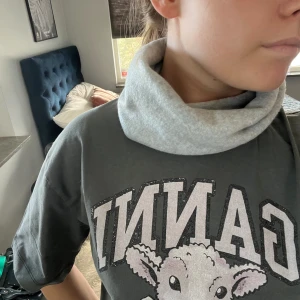 Grå buff🩶🩶 - Fin grå buff, så himla skön och mysig 