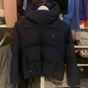 Polo Ralph Loren jacka - Säljer min polo Ralph Loren jacka 