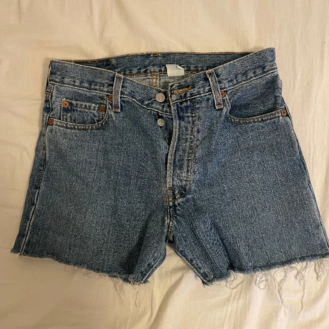 Levis shorts  - 90