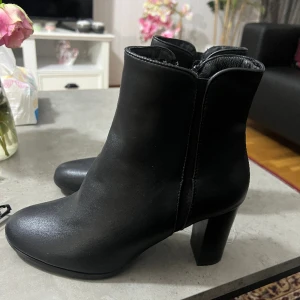 Klackar  - Helt nya, Oanvända. 